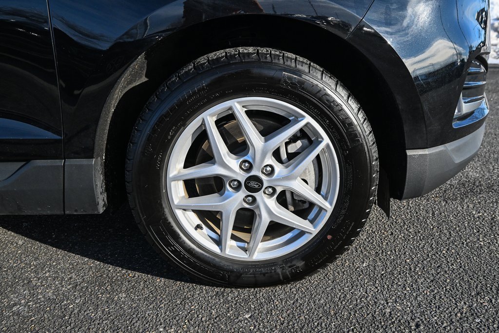 Certified 2024 Ford Edge SEL w/ Convenience Package image 15