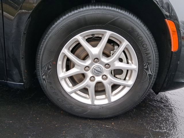 Used 2024 Chrysler Pacifica Touring-L image 8