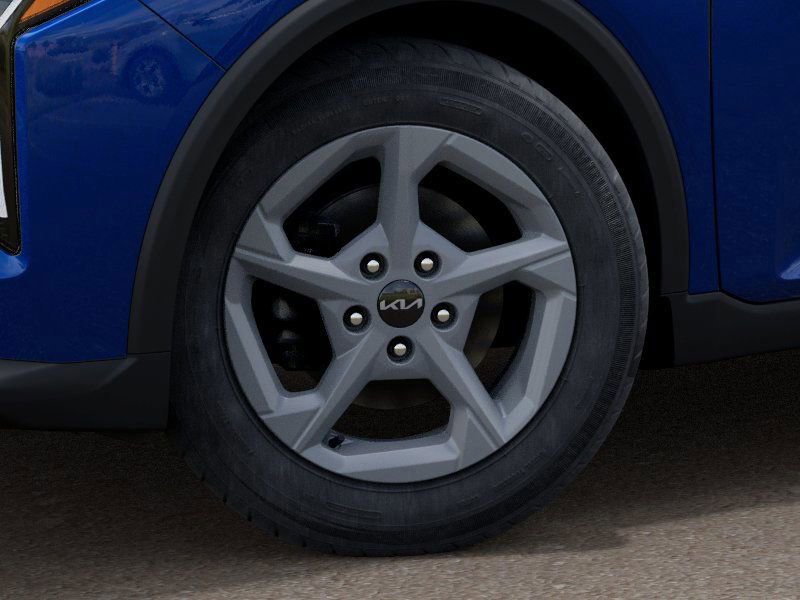 New 2025 Kia K4 LXS image 10