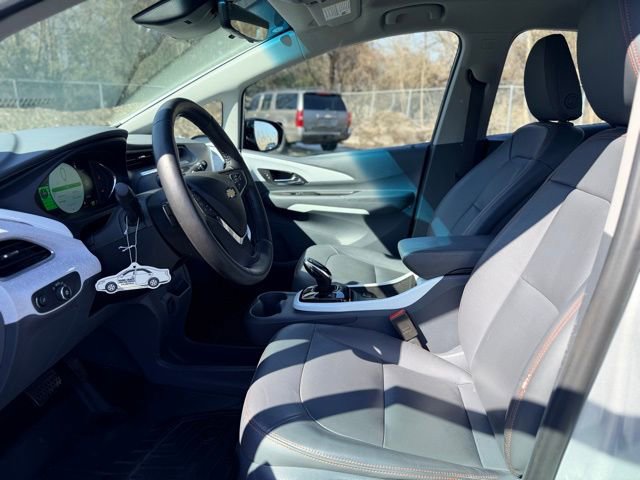 Certified 2021 Chevrolet Bolt Premier w/ Infotainment Package image 5