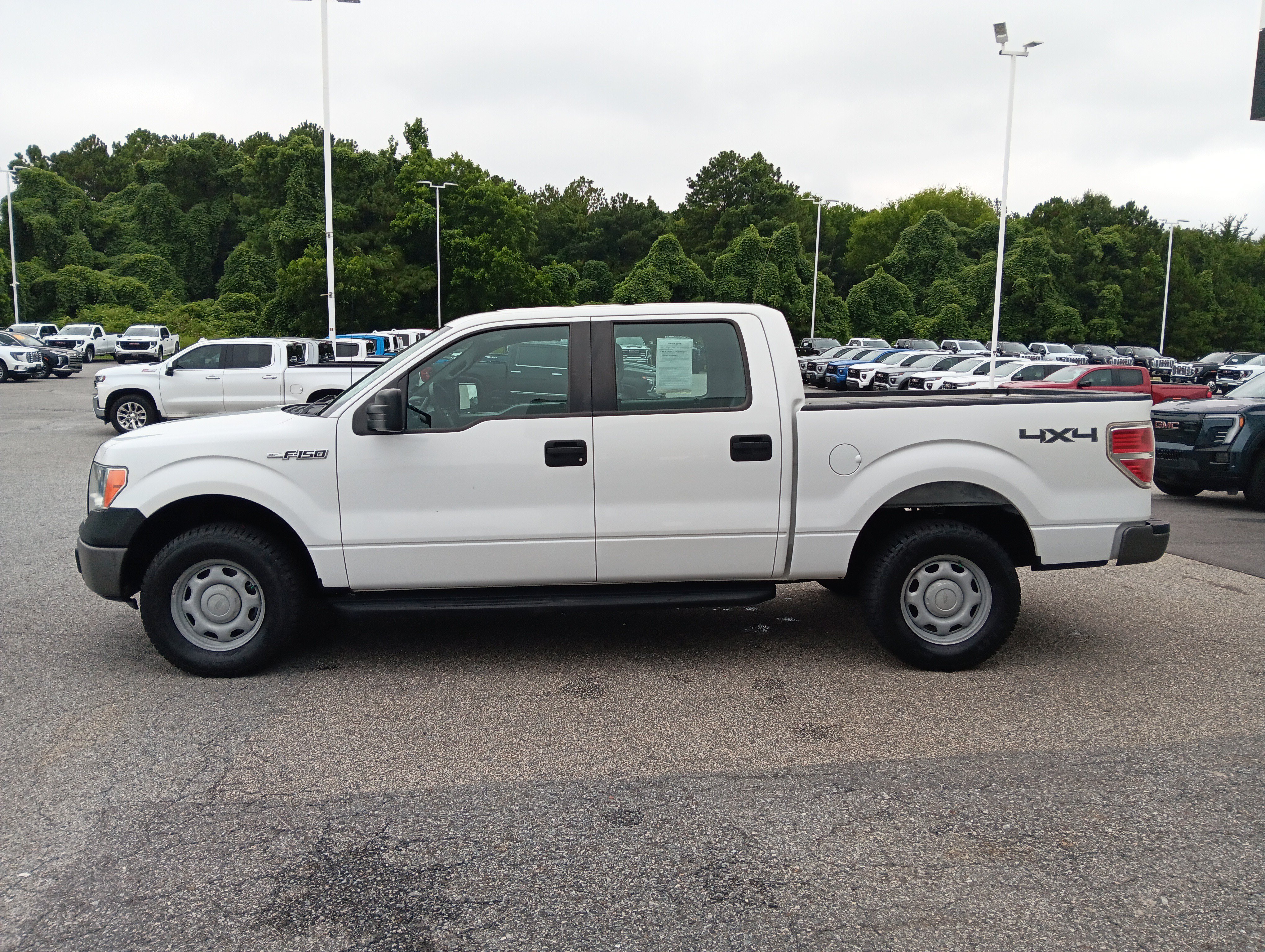 Used 2014 Ford F150 XL w/ Trailer Tow Package AWD/4WD image 3