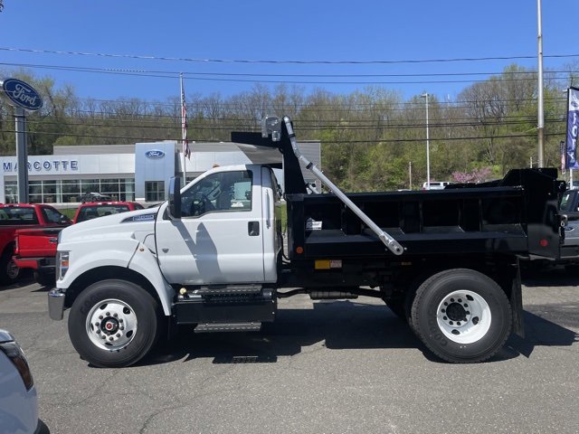 New 2025 Ford F650 2WD Regular Cab Super Duty image 3
