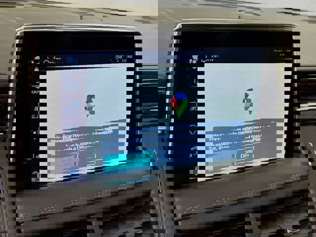 Used 2022 Chevrolet Tahoe Z71 w/ Z71 Off-Road Package image 15