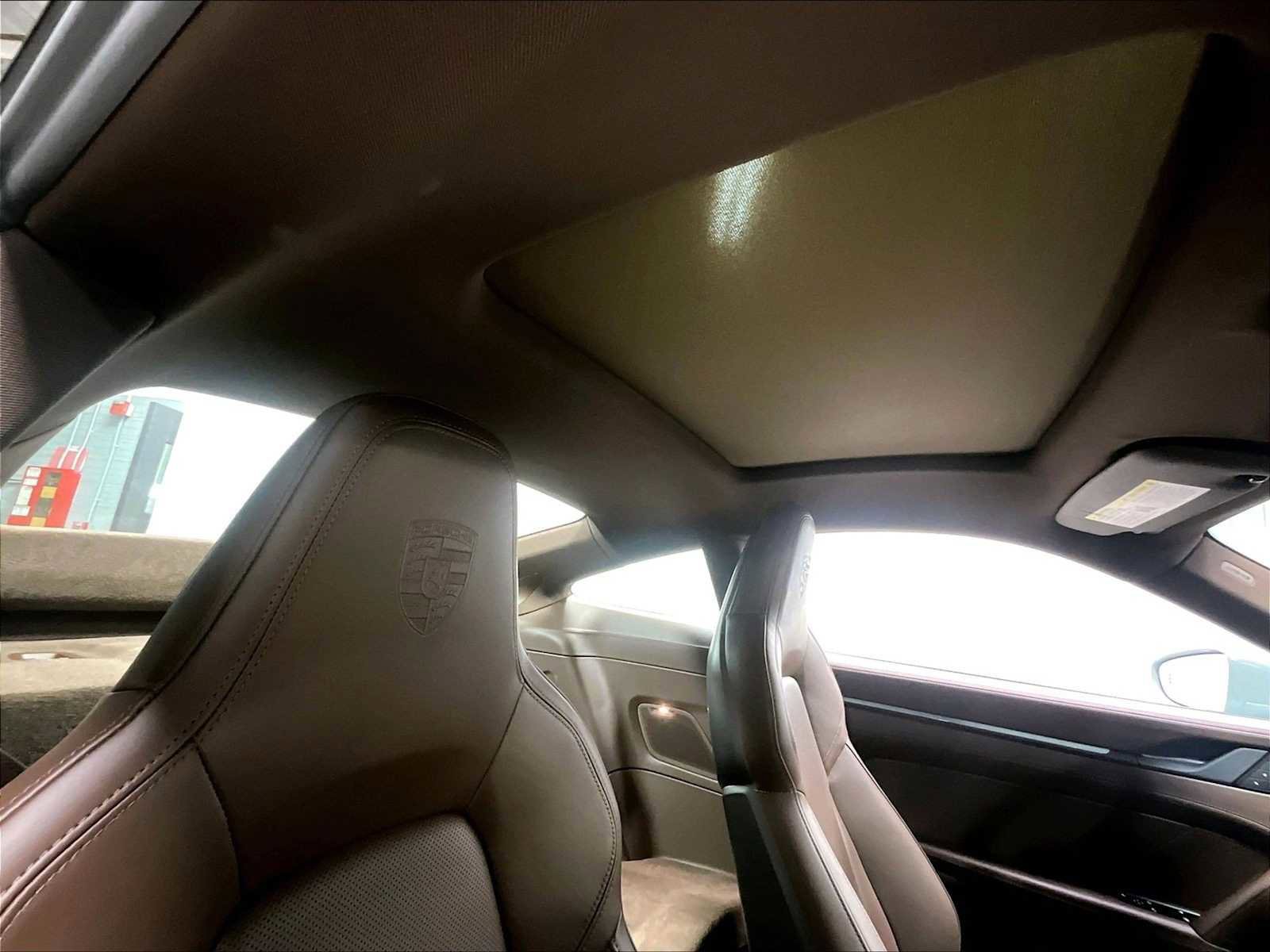 Used 2025 Porsche 911 Carrera image 26