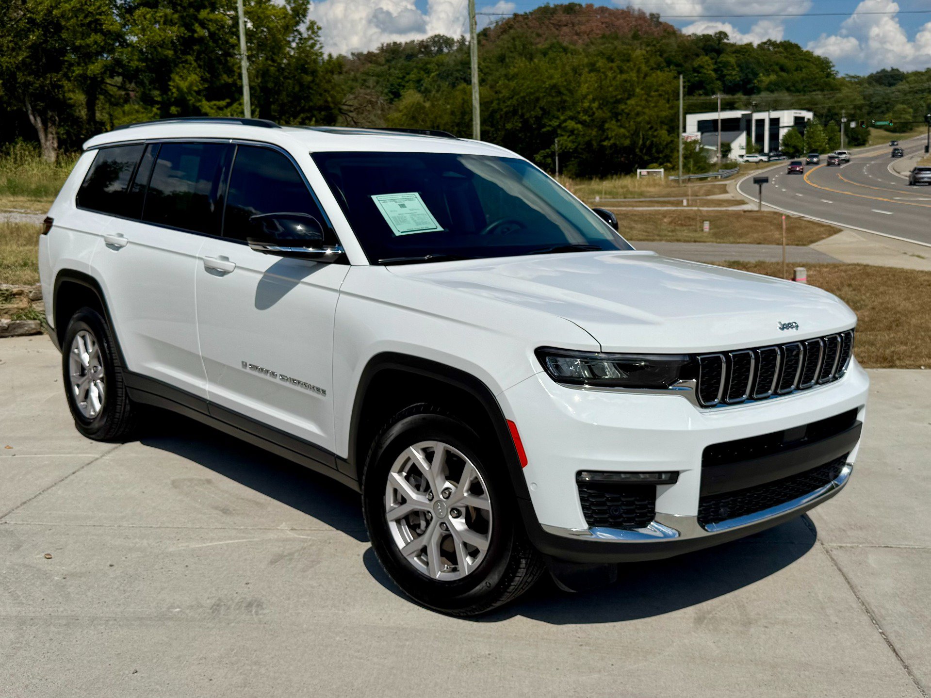 Used 2022 Jeep Grand Cherokee L Limited w/ Luxury Tech Group II