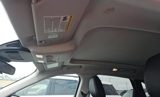 Used 2022 Ford Escape SEL w/ SEL Stealth AWD Package image 10