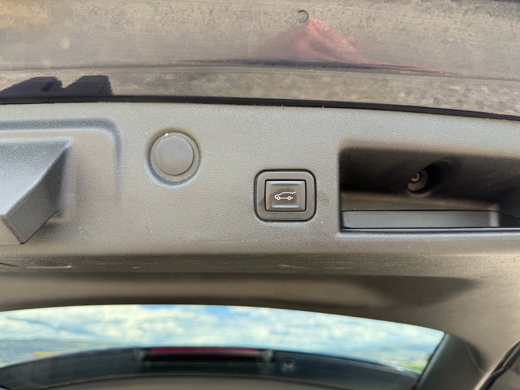 Used 2020 Chevrolet Equinox LT AWD/4WD image 33