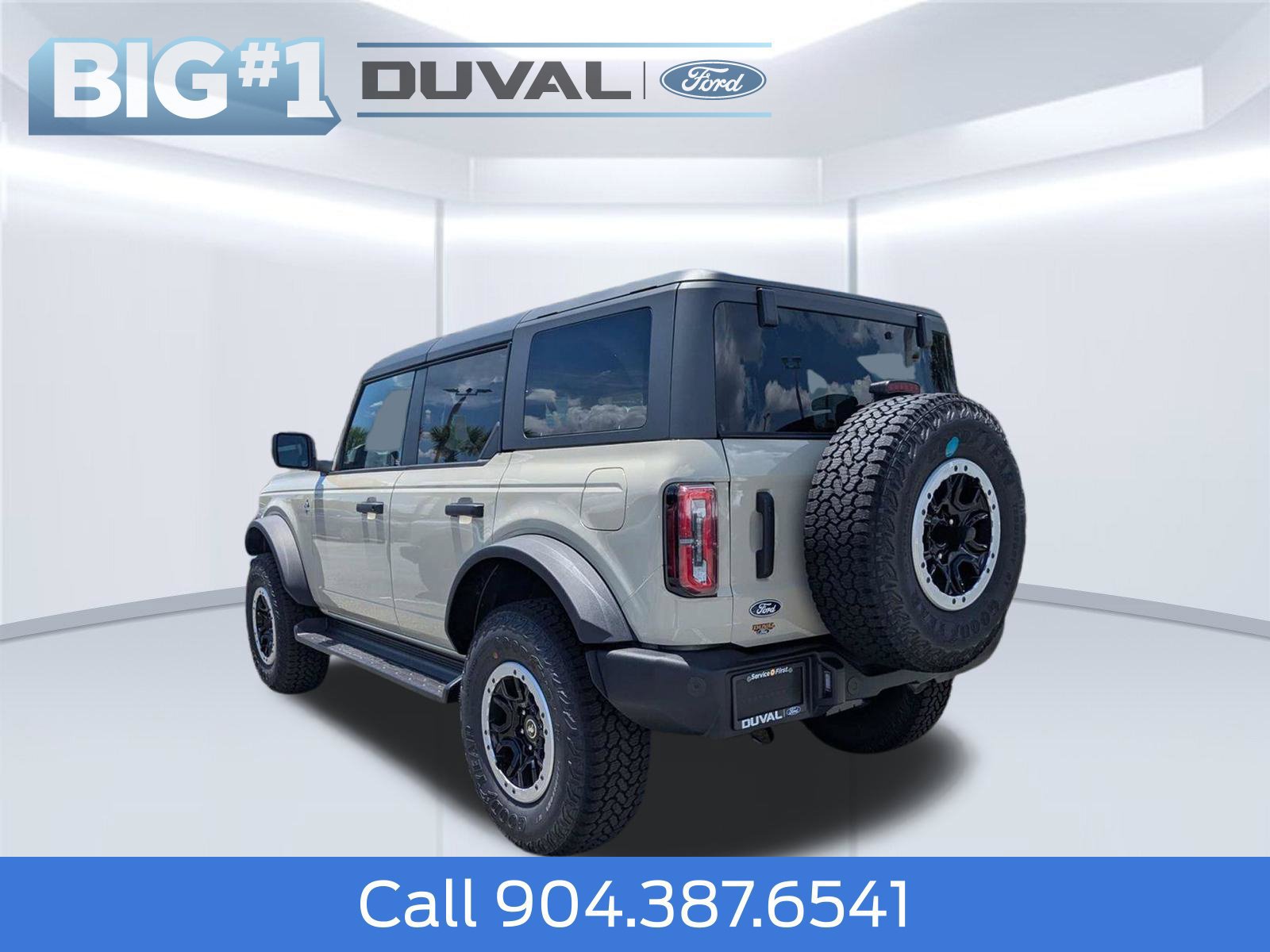 New 2026 Ford Bronco Outer Banks w/ Sasquatch Package AWD/4WD image 5