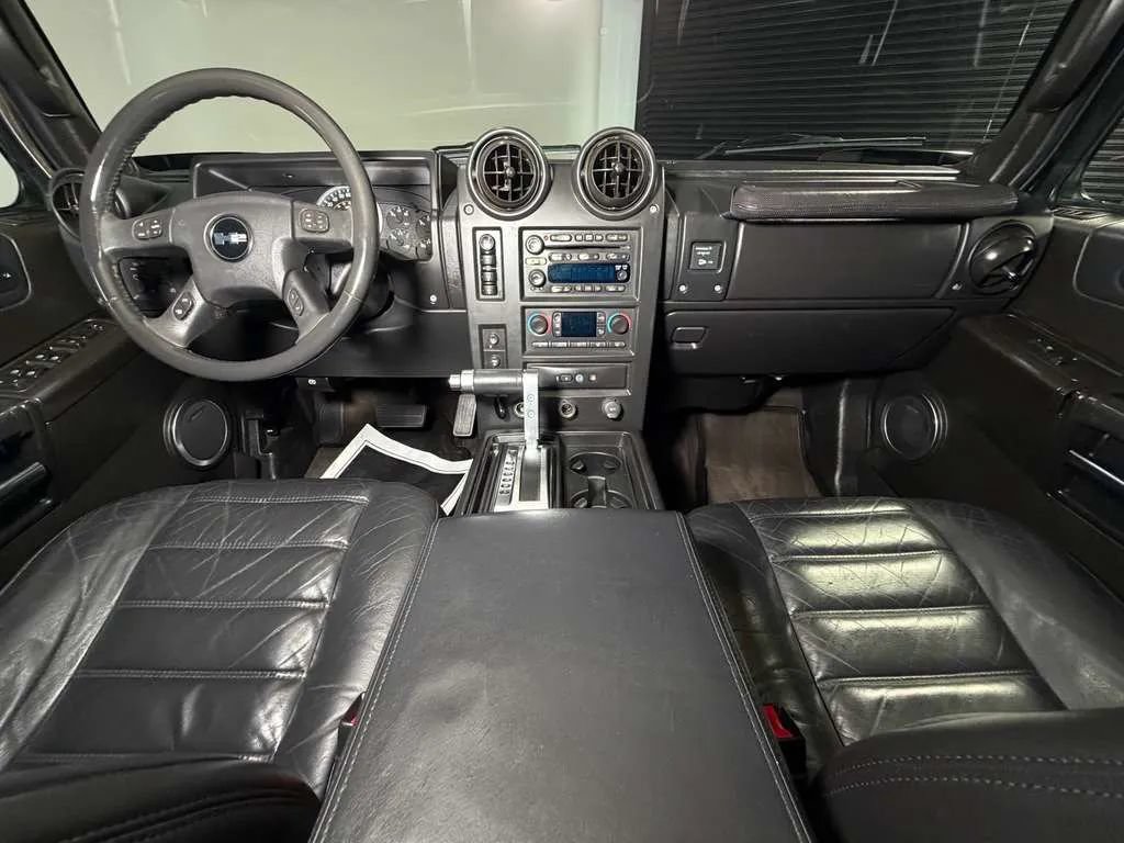 Used 2005 HUMMER H2 w/ Preferred Equipment Group AWD/4WD image 17