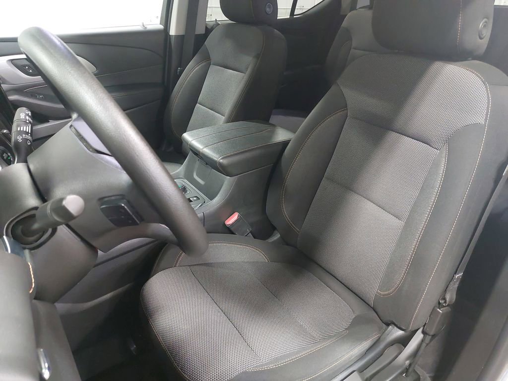 Used 2021 Chevrolet Traverse LS FWD image 14