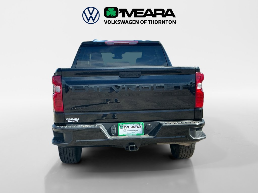 Used 2024 Chevrolet Silverado 1500 Custom w/ LPO, Dark Essentials Package RWD image 4