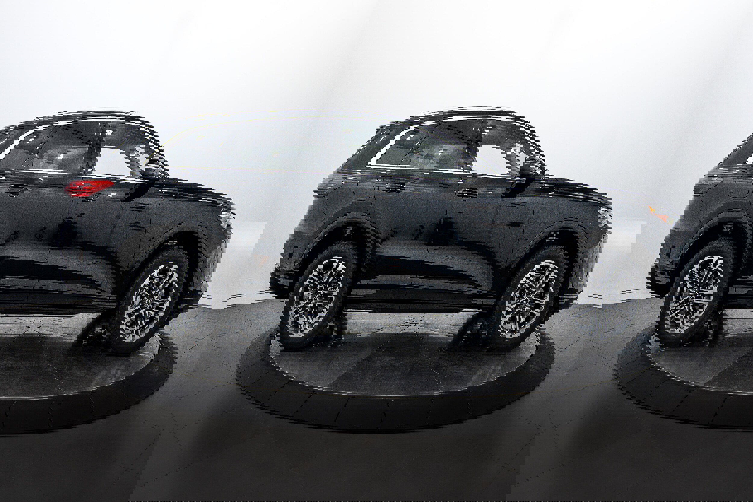 New 2025 Audi Q5 Premium Plus image 3