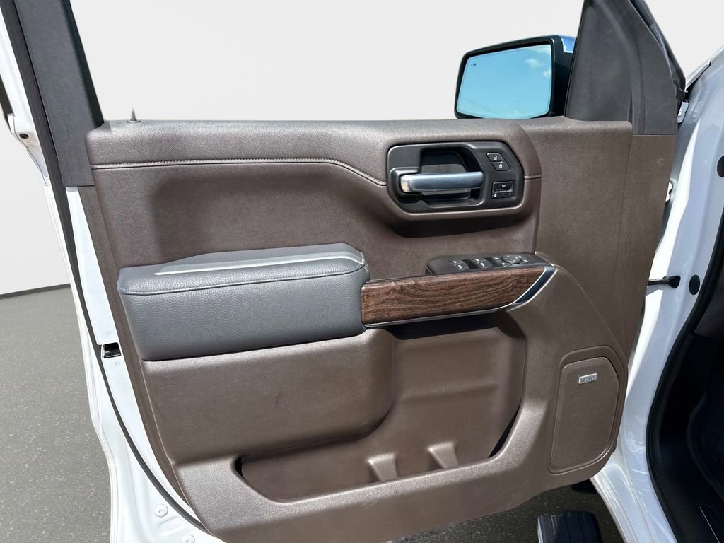 Used 2021 GMC Sierra 1500 Denali w/ Denali Ultimate Package image 17