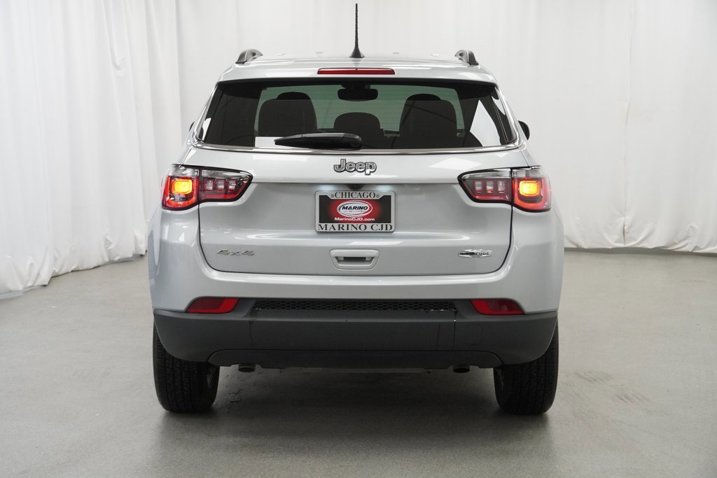 Certified 2025 Jeep Compass Latitude w/ Convenience Group image 11