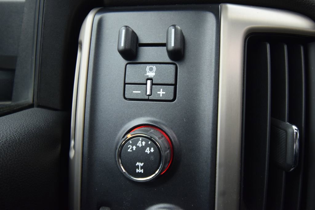 Used 2016 GMC Sierra 2500 Denali w/ Driver Alert Package image 41
