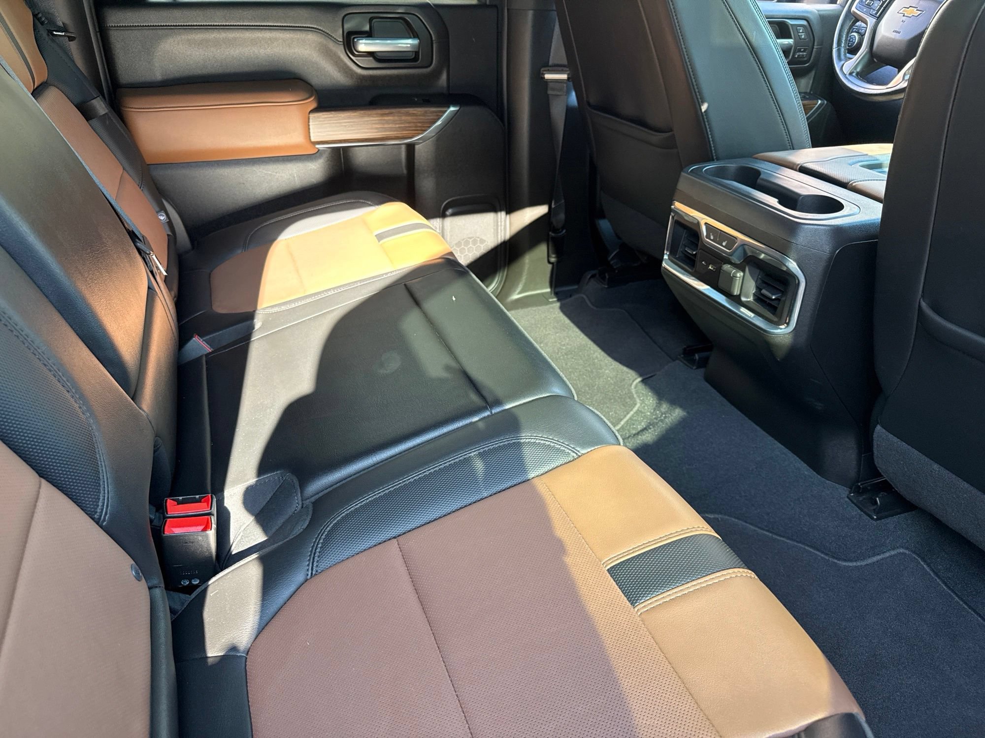 Used 2021 Chevrolet Silverado 3500 High Country AWD/4WD image 24
