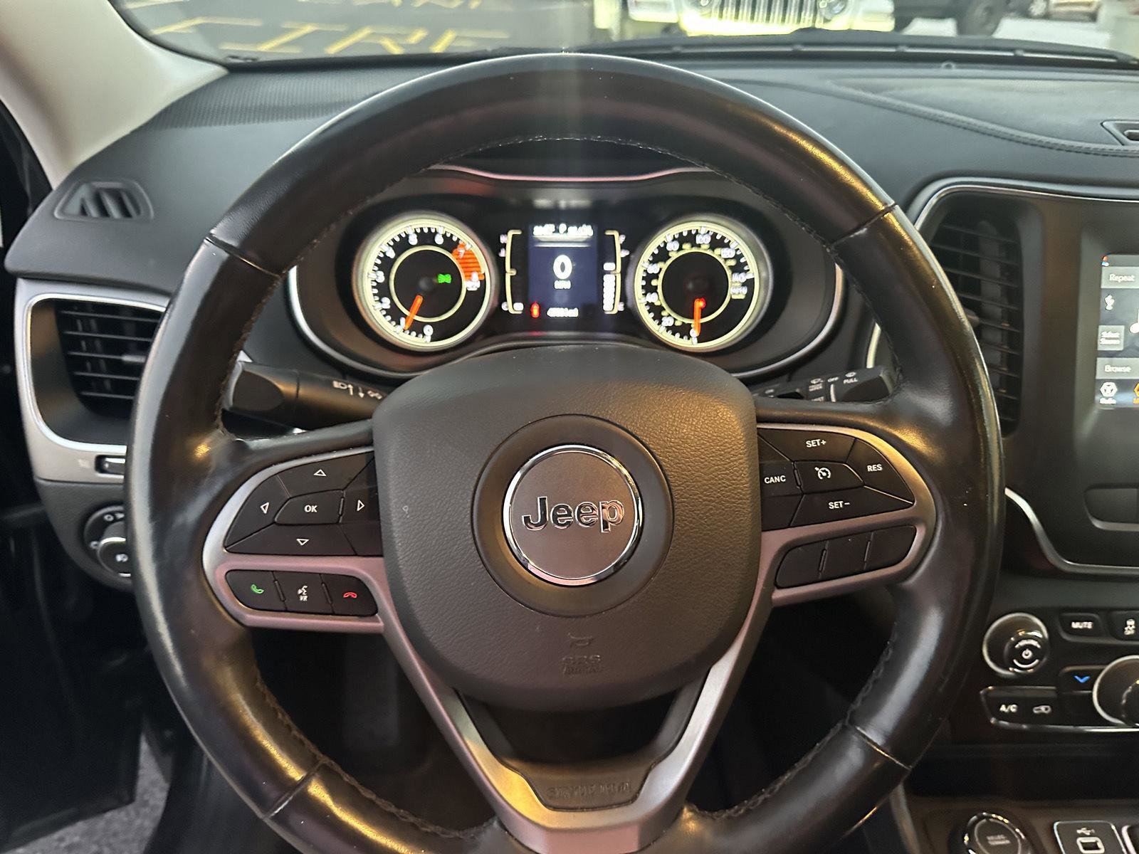 Used 2021 Jeep Cherokee Latitude Lux image 13