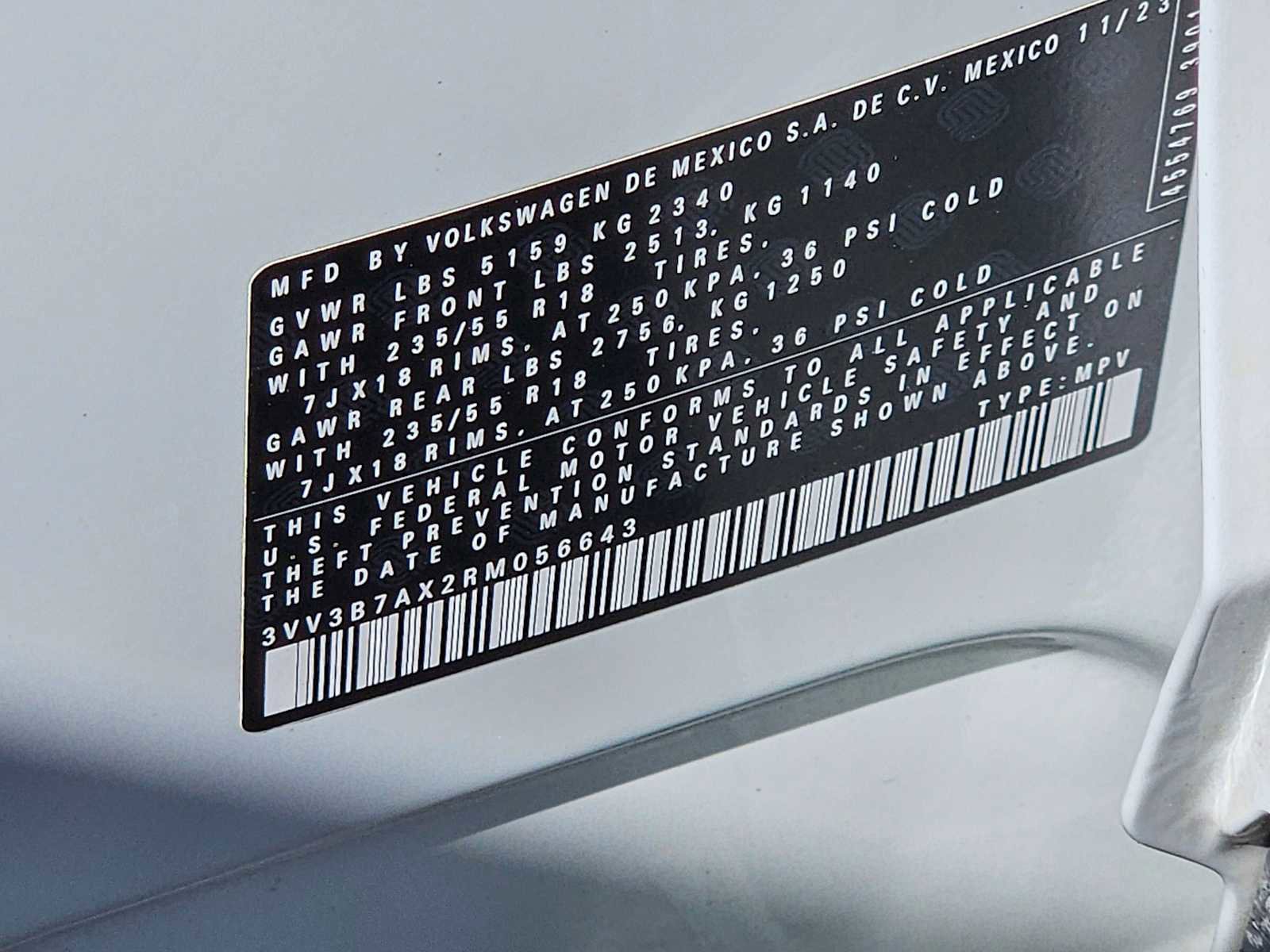 Used 2024 Volkswagen Tiguan SE image 26