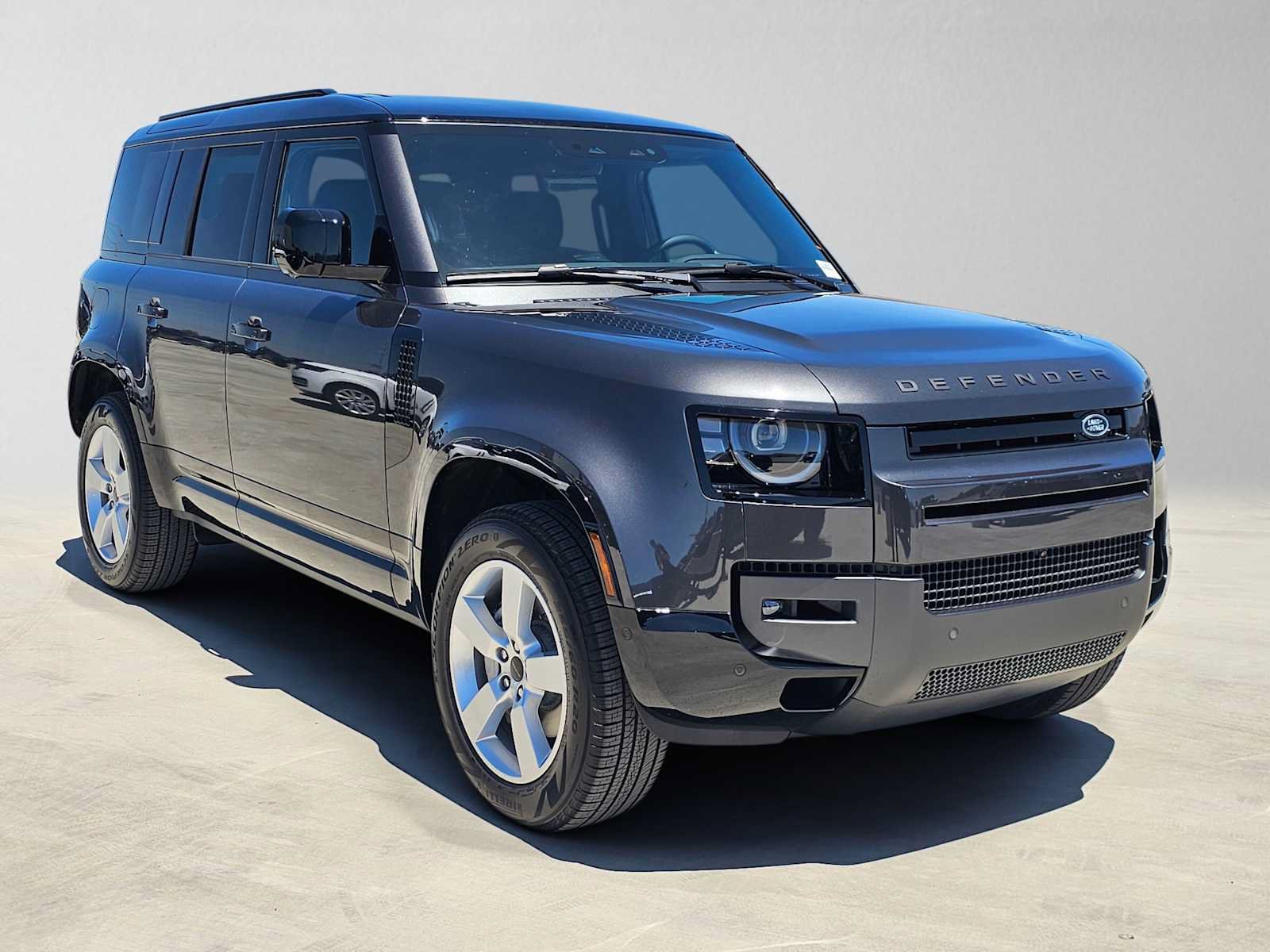 New 2026 Land Rover Defender 110 X-Dynamic SE AWD/4WD image 7