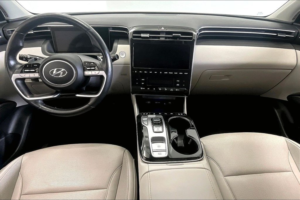 Certified 2022 Hyundai Tucson Limited AWD/4WD image 15