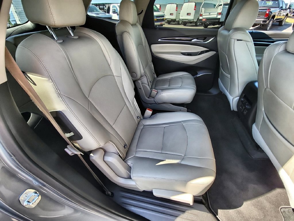 Used 2021 Buick Enclave Premium w/ Sun and Sites Package AWD/4WD image 28