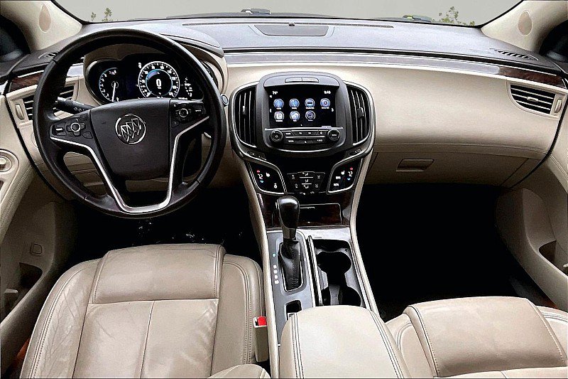 Used 2016 Buick LaCrosse Leather FWD image 7