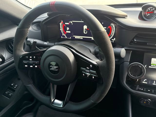 Used 2025 Nissan Z NISMO w/ Floor Mat Package image 13