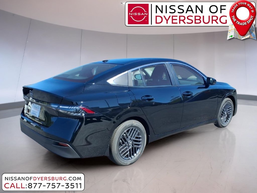 New 2027 Nissan Sentra SV w/ SV Convenience Package FWD image 3