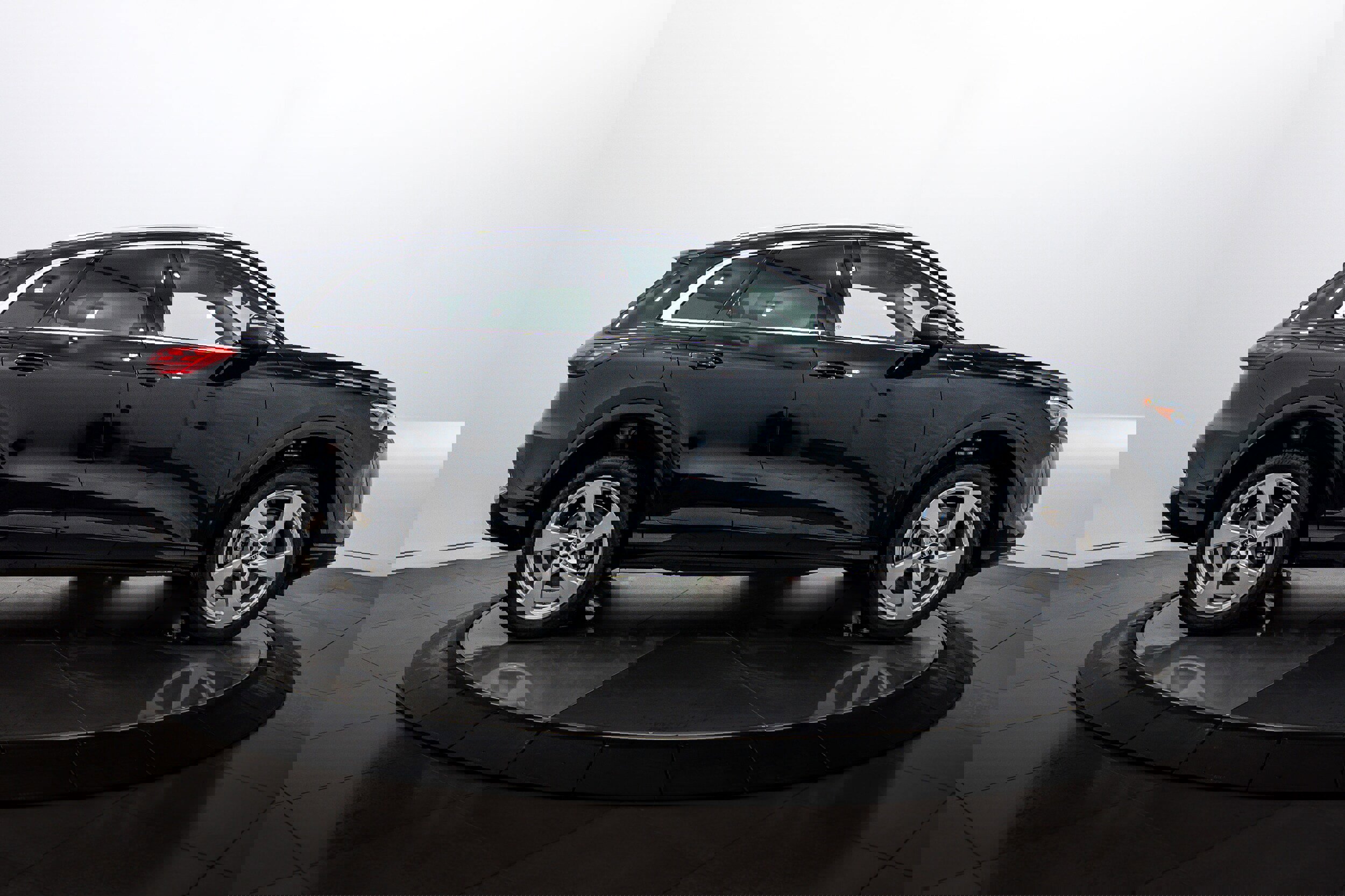 New 2025 Audi Q5 Premium Plus image 3