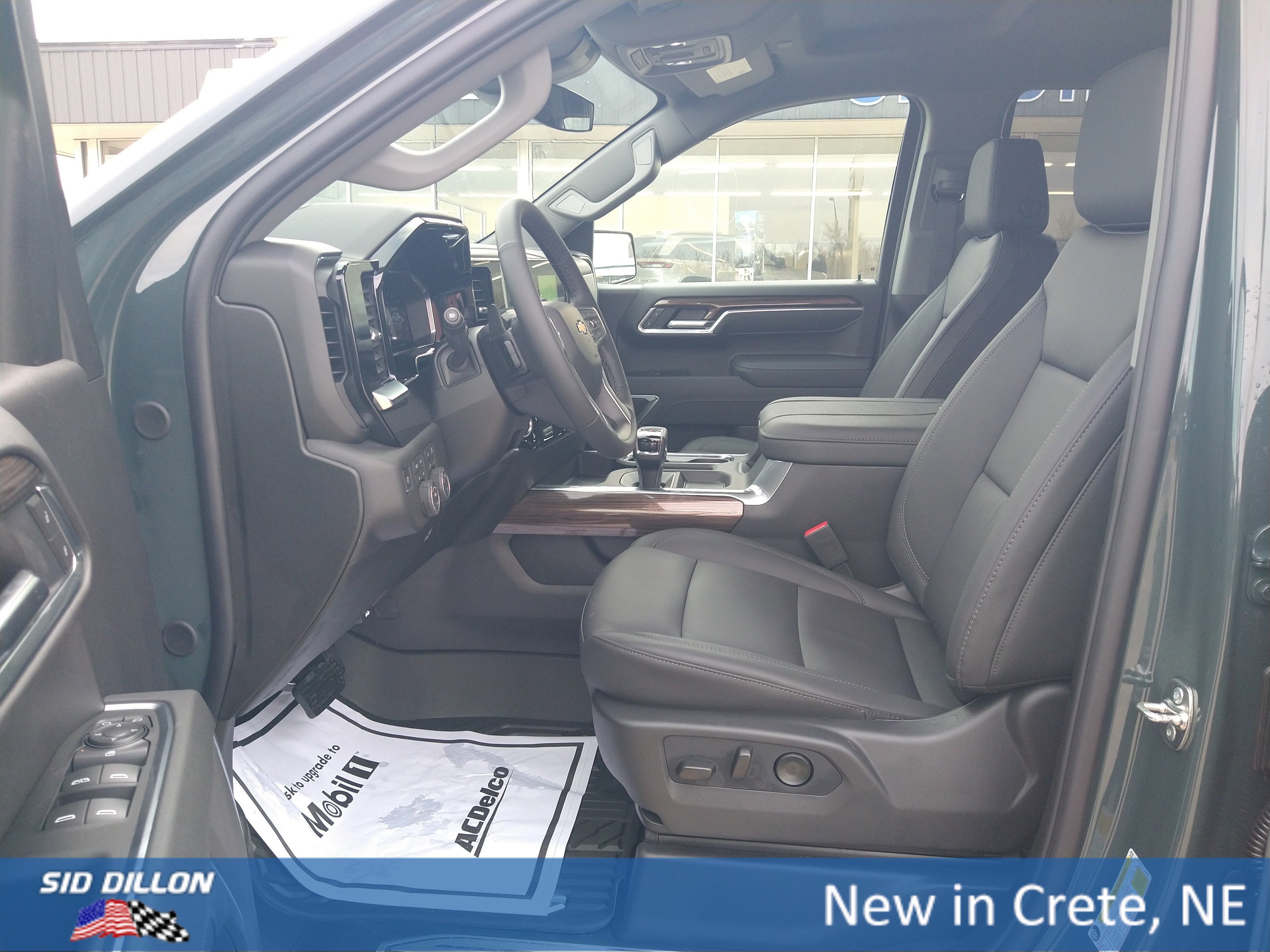 New 2026 Chevrolet Silverado 1500 LT w/ All Star Edition Plus image 4