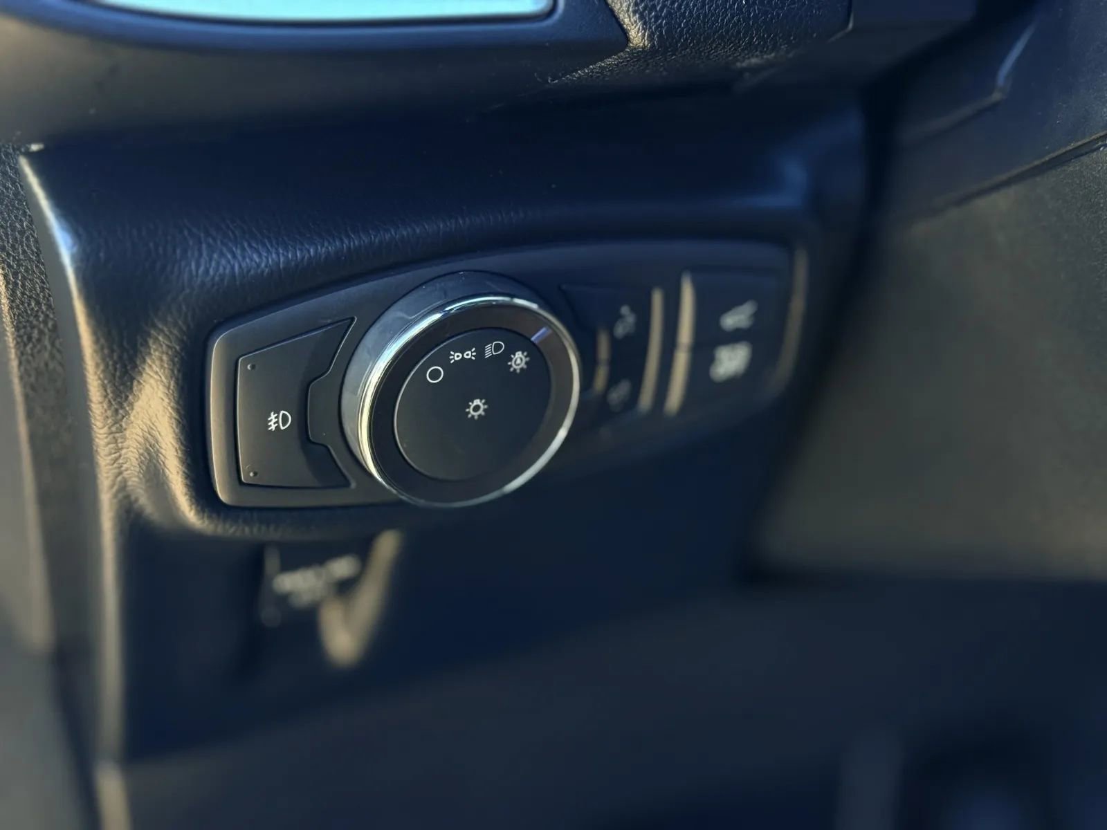 Used 2019 Lincoln Nautilus Reserve image 26