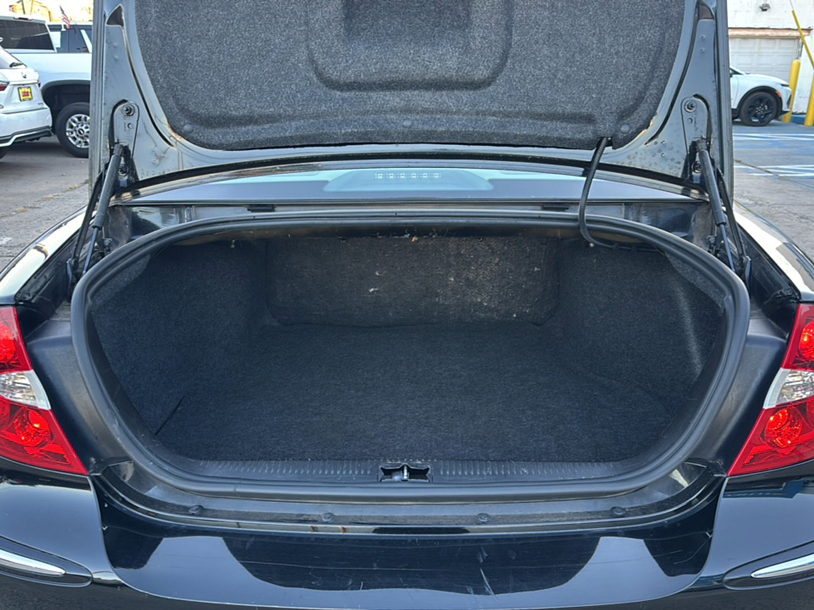 Used 2007 Buick LaCrosse CX w/ Chrome Enhancement Package image 21