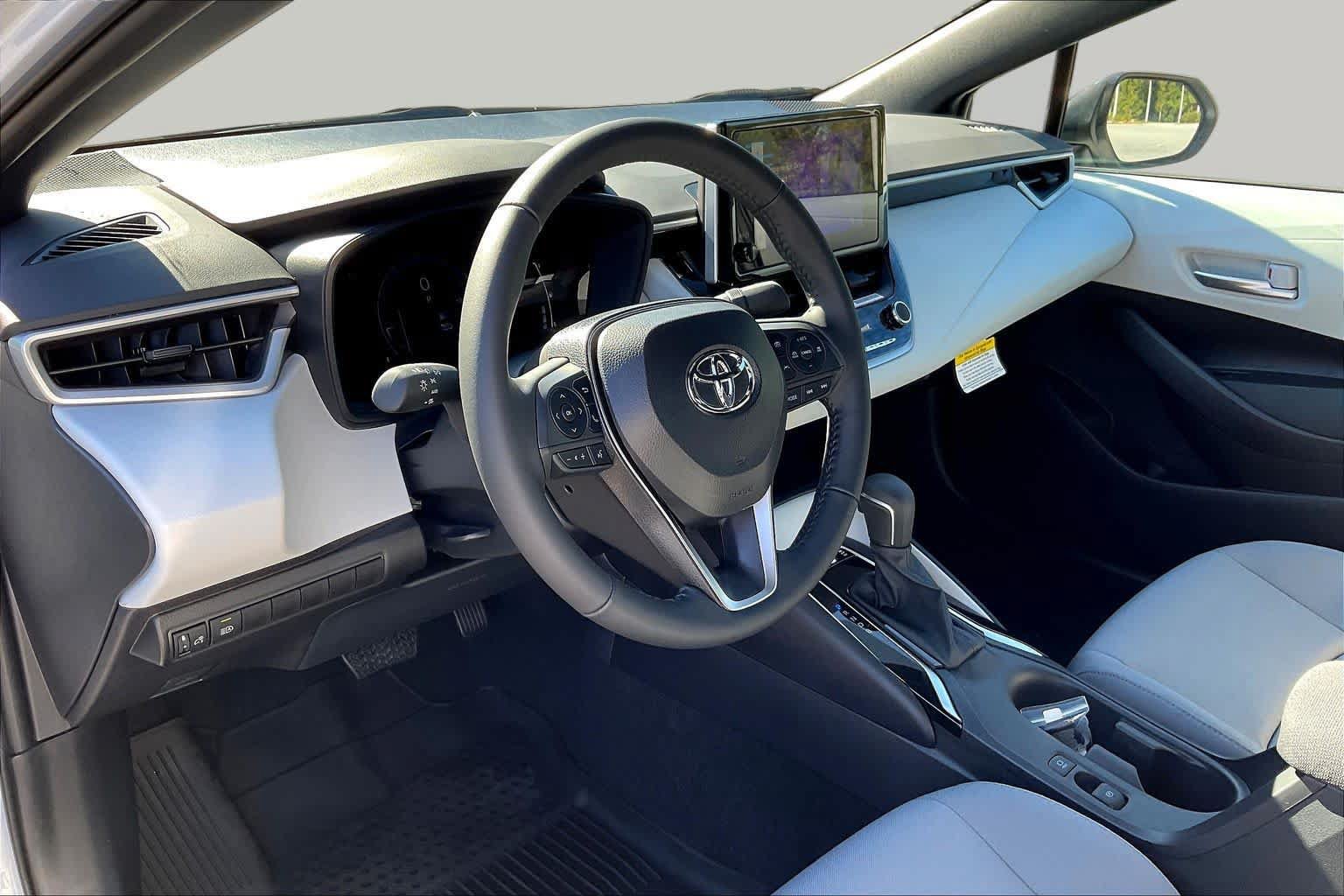 New 2027 Toyota Corolla SE FWD image 8