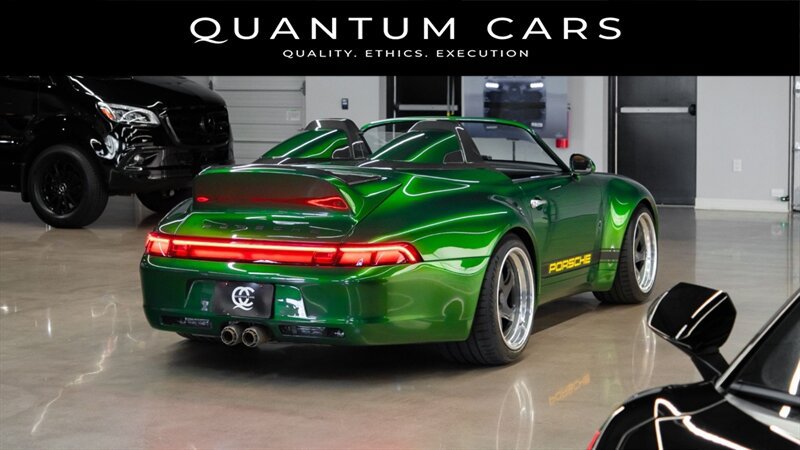 Used 1995 Porsche 911 Carrera RWD image 8