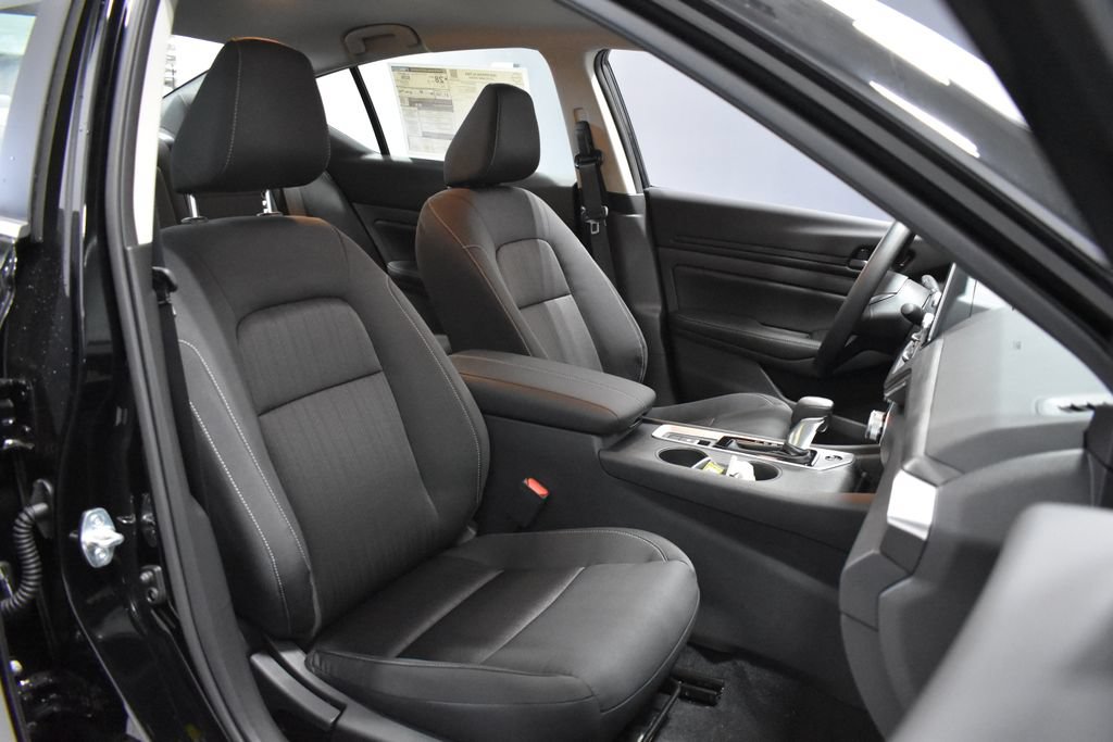 New 2026 Nissan Altima 2.5 SV AWD/4WD image 14