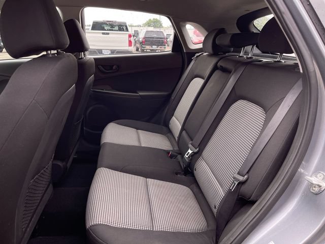 Used 2021 Hyundai Kona SE FWD image 22