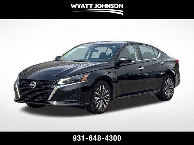 Used 2025 Nissan Altima 2.5 SV