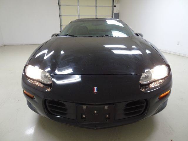 Used 1998 Chevrolet Camaro Z28 w/ Preferred Equipment Group 2 RWD image 3
