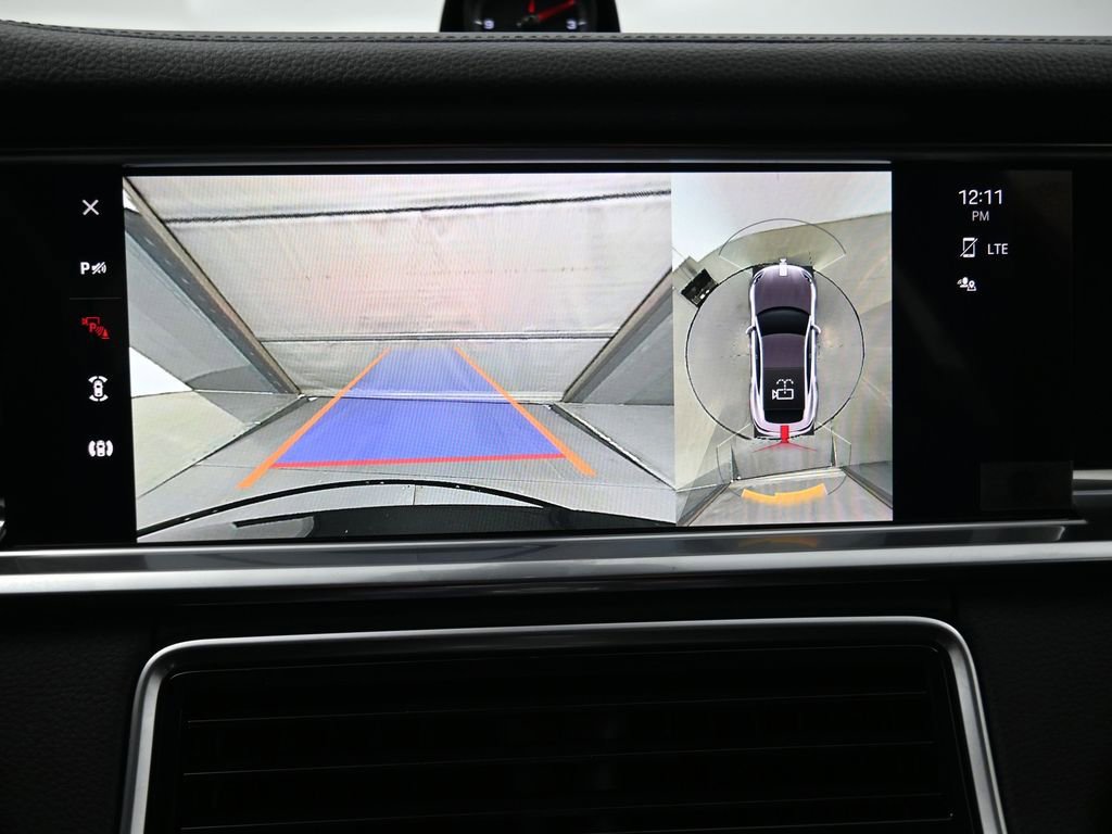 Used 2023 Porsche Panamera Platinum Edition image 20