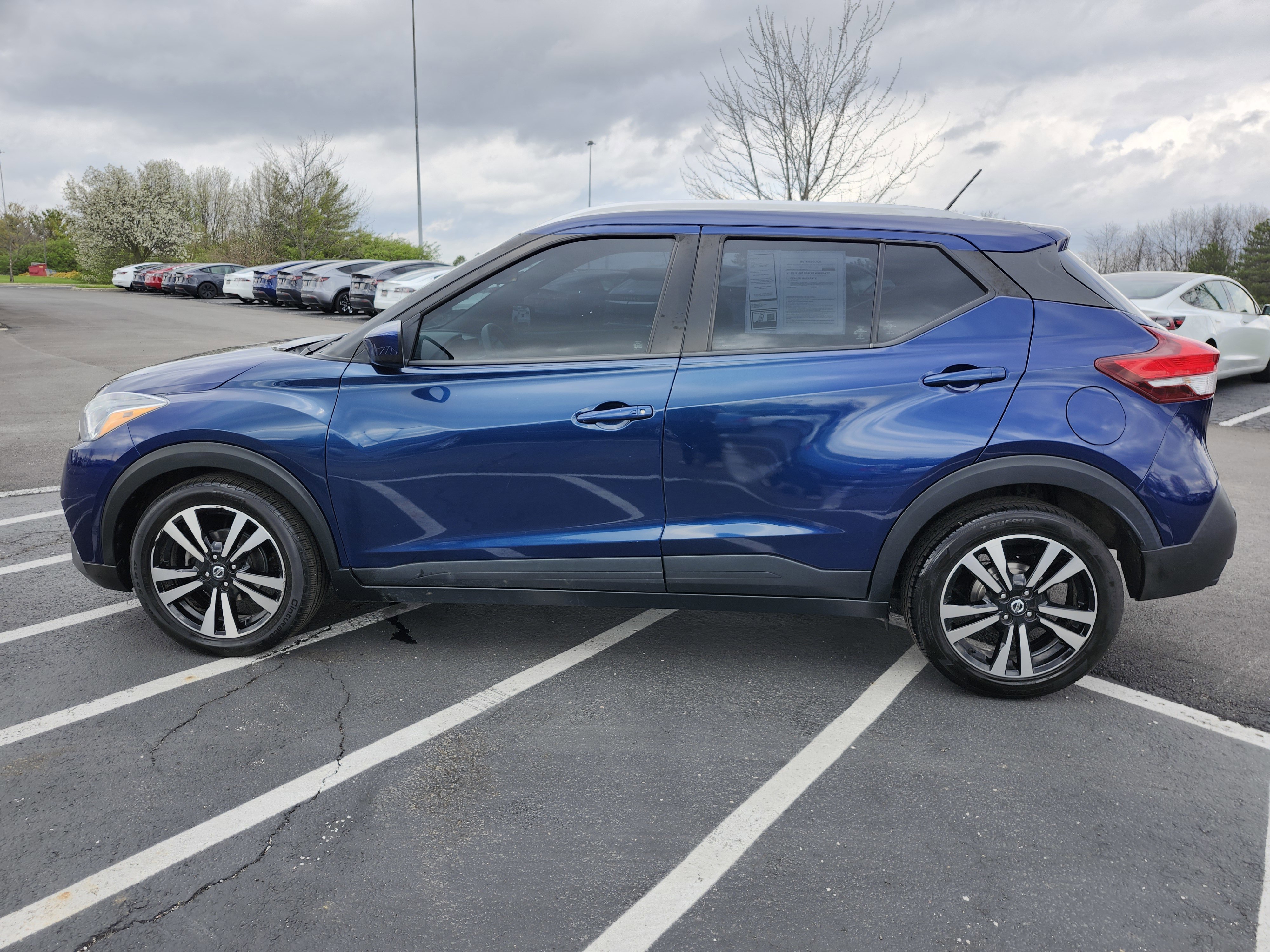 Used 2020 Nissan Kicks SV FWD image 12