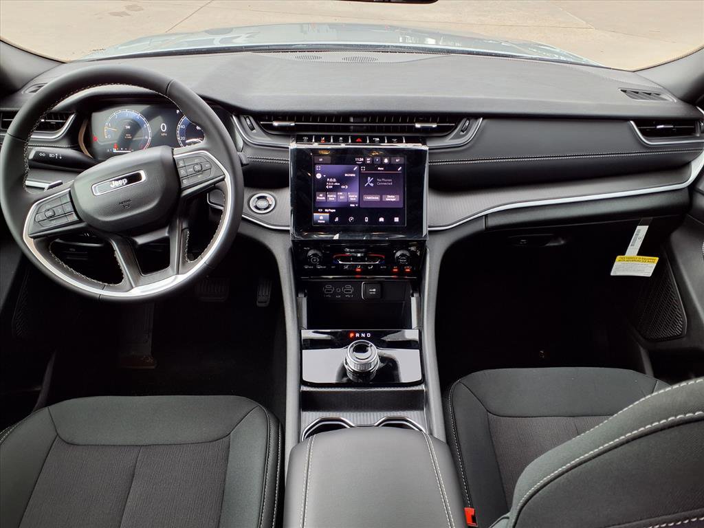 New 2025 Jeep Grand Cherokee Laredo X image 7