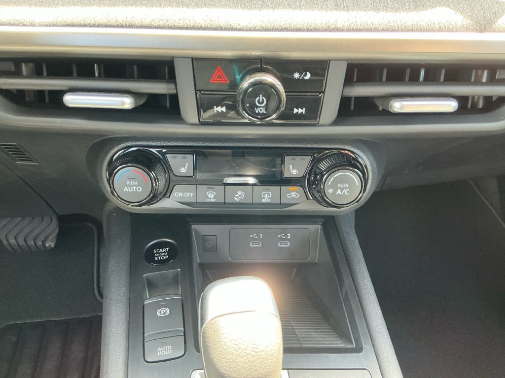 New 2027 Nissan Kicks SV AWD/4WD image 22