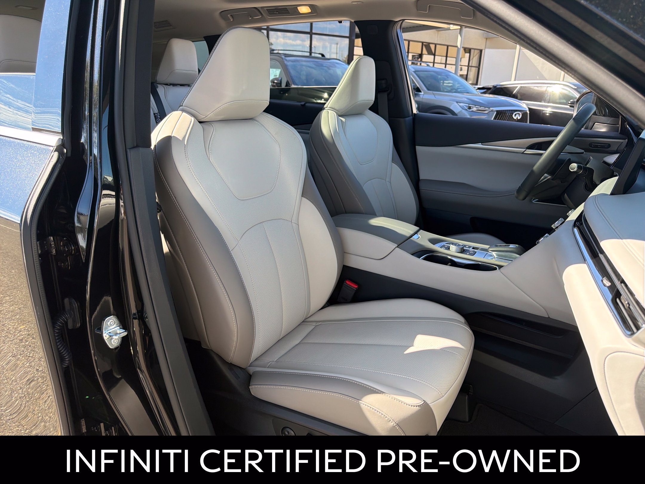 Certified 2026 INFINITI QX60 Luxe w/ Cargo Package FWD image 39