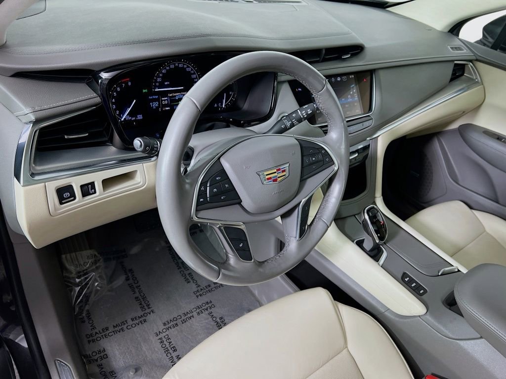 Used 2018 Cadillac XT5 Luxury image 9