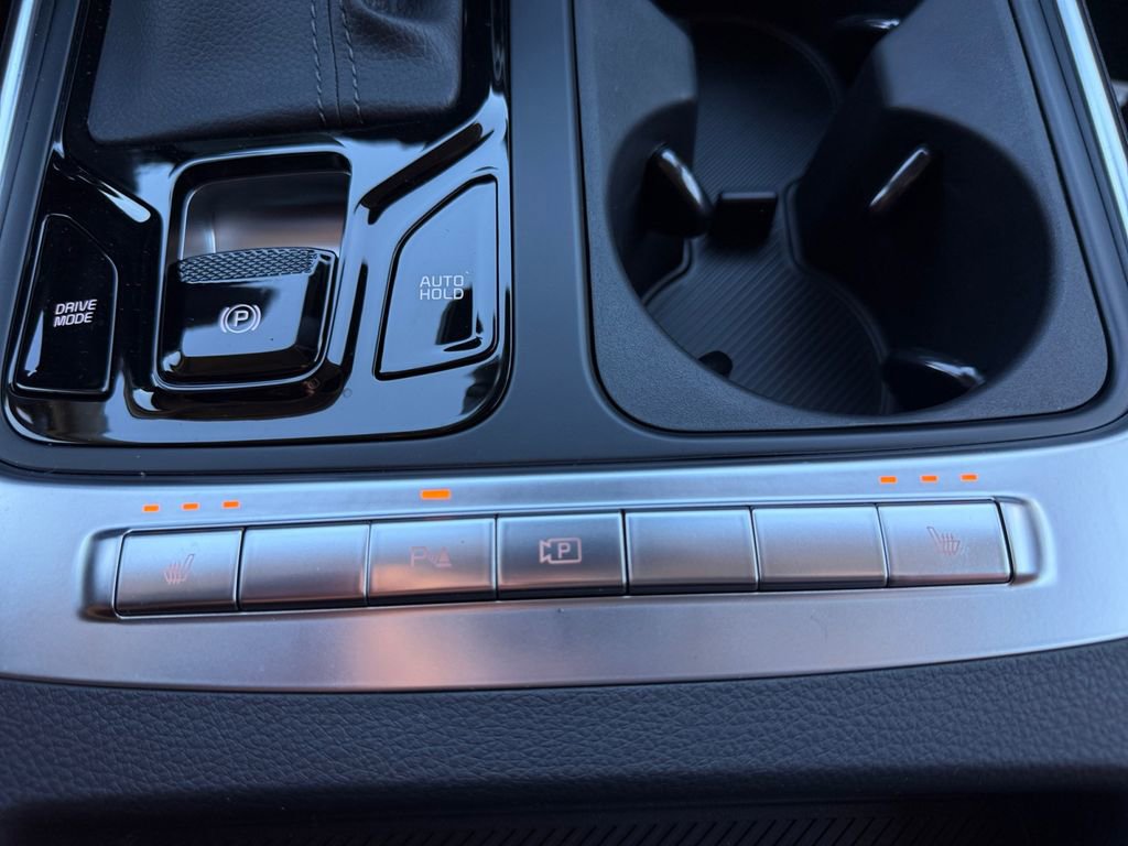 New 2026 Kia Carnival EX image 19