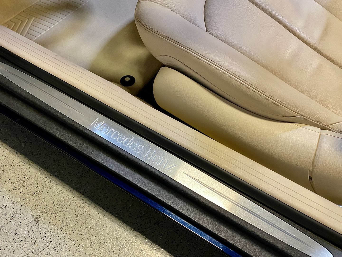Used 2007 Mercedes-Benz CLK 350 Cabriolet image 40