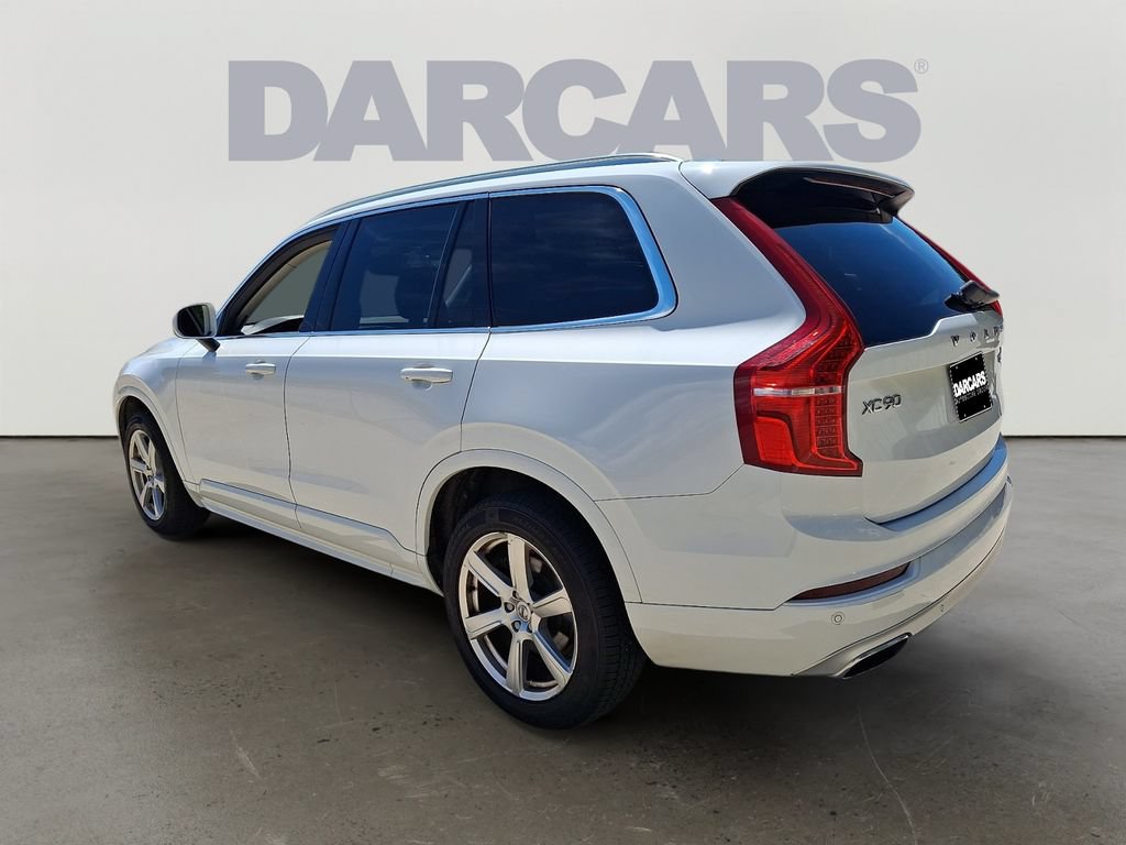 Used 2021 Volvo XC90 T6 Momentum AWD/4WD image 4