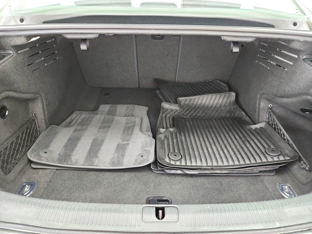 Used 2017 Audi A4 2.0T Premium Plus w/ Premium Plus Package image 35