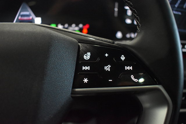 Used 2025 Audi Q5 Premium w/ Convenience Package AWD/4WD image 22