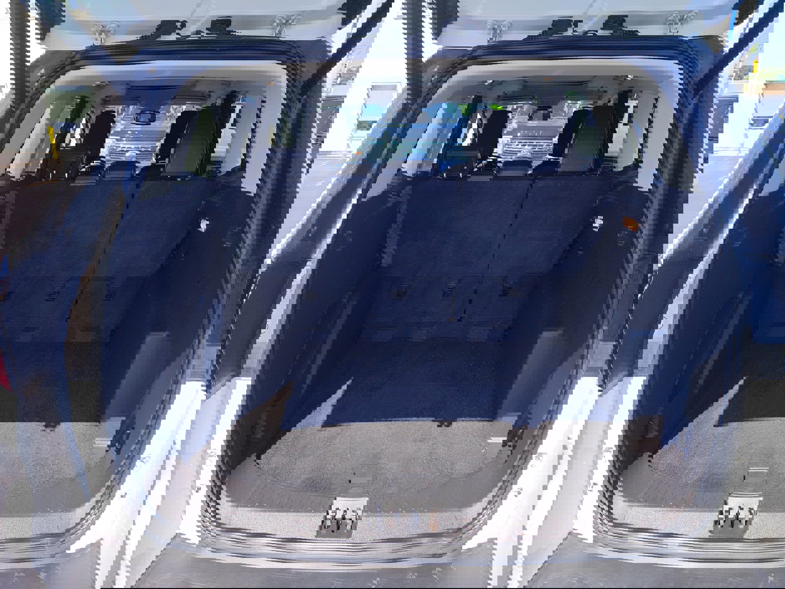 Used 2019 Ford Escape SEL image 7